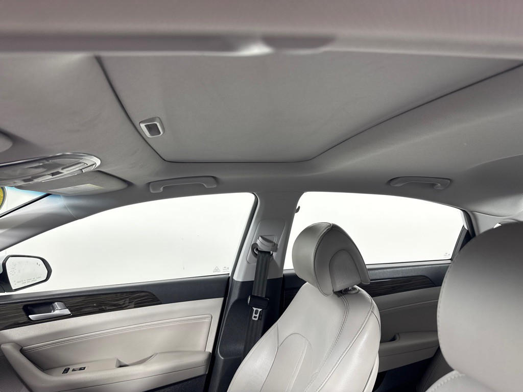 2017 Hyundai Sonata Image 14