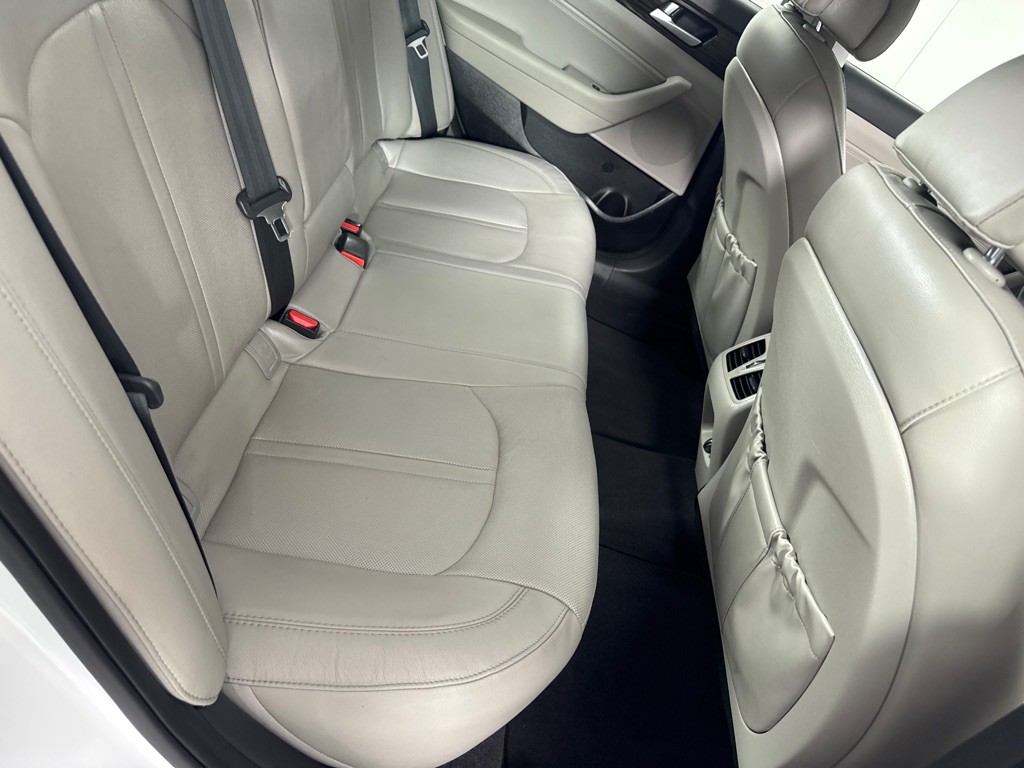2017 Hyundai Sonata Image 22