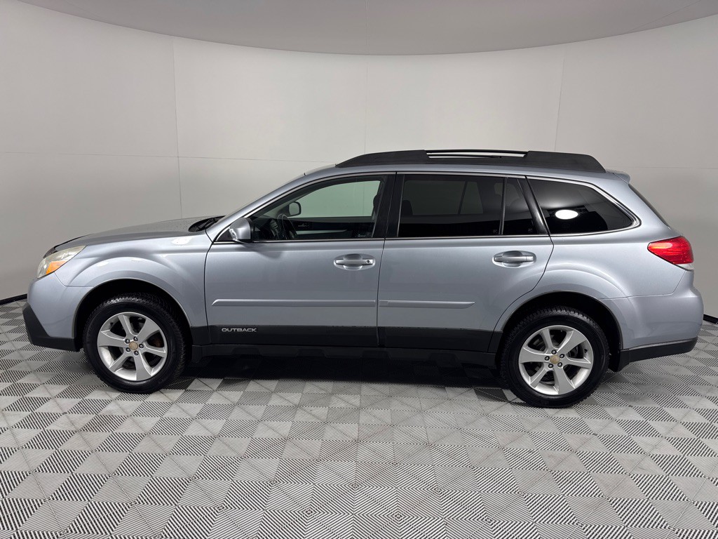 2014 Subaru Outback Image 7