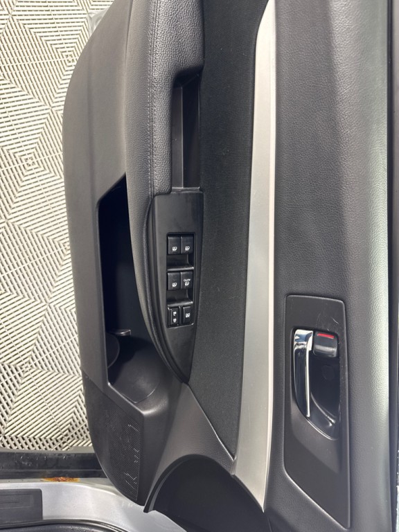 2014 Subaru Outback Image 11