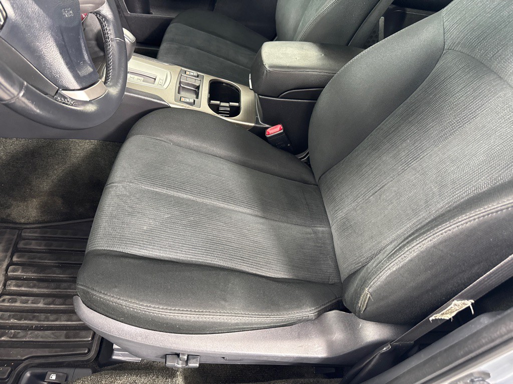 2014 Subaru Outback Image 12