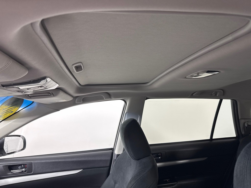 2014 Subaru Outback Image 14