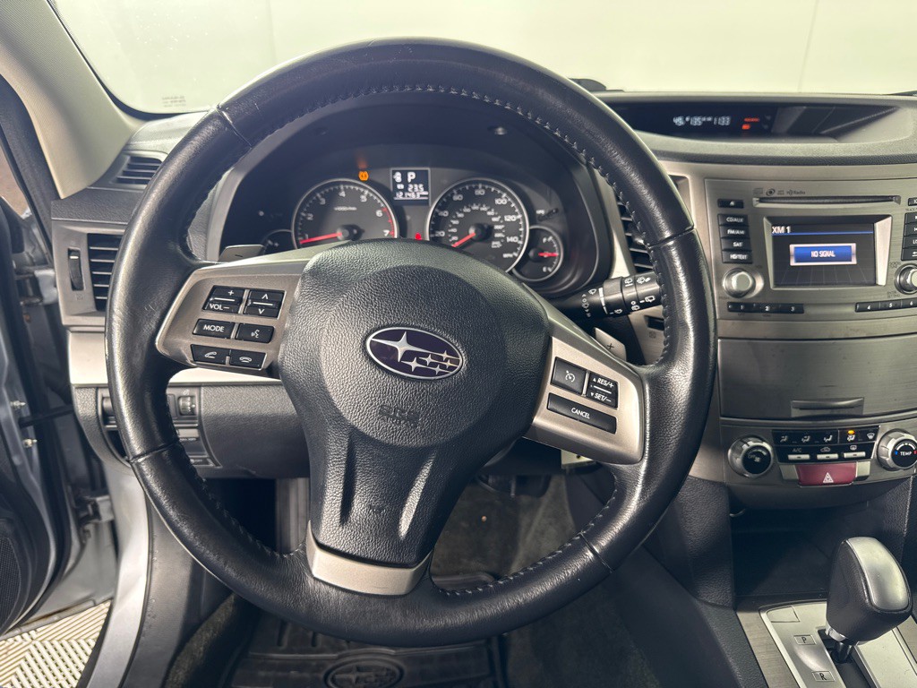 2014 Subaru Outback Image 16