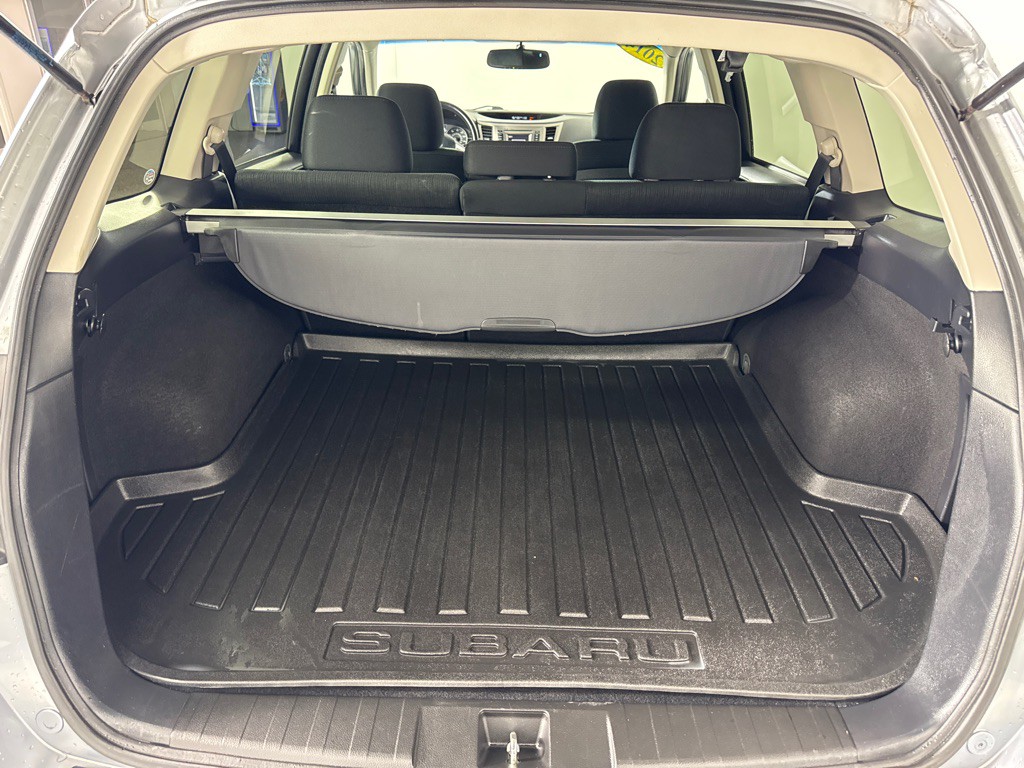 2014 Subaru Outback Image 22