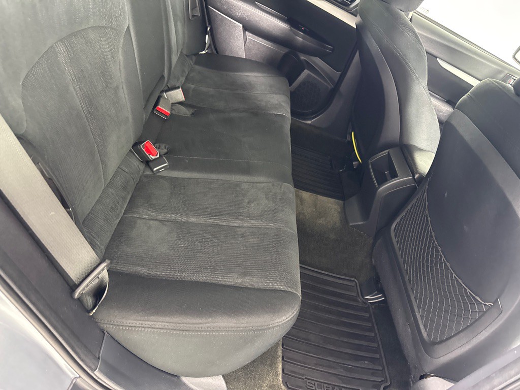 2014 Subaru Outback Image 23