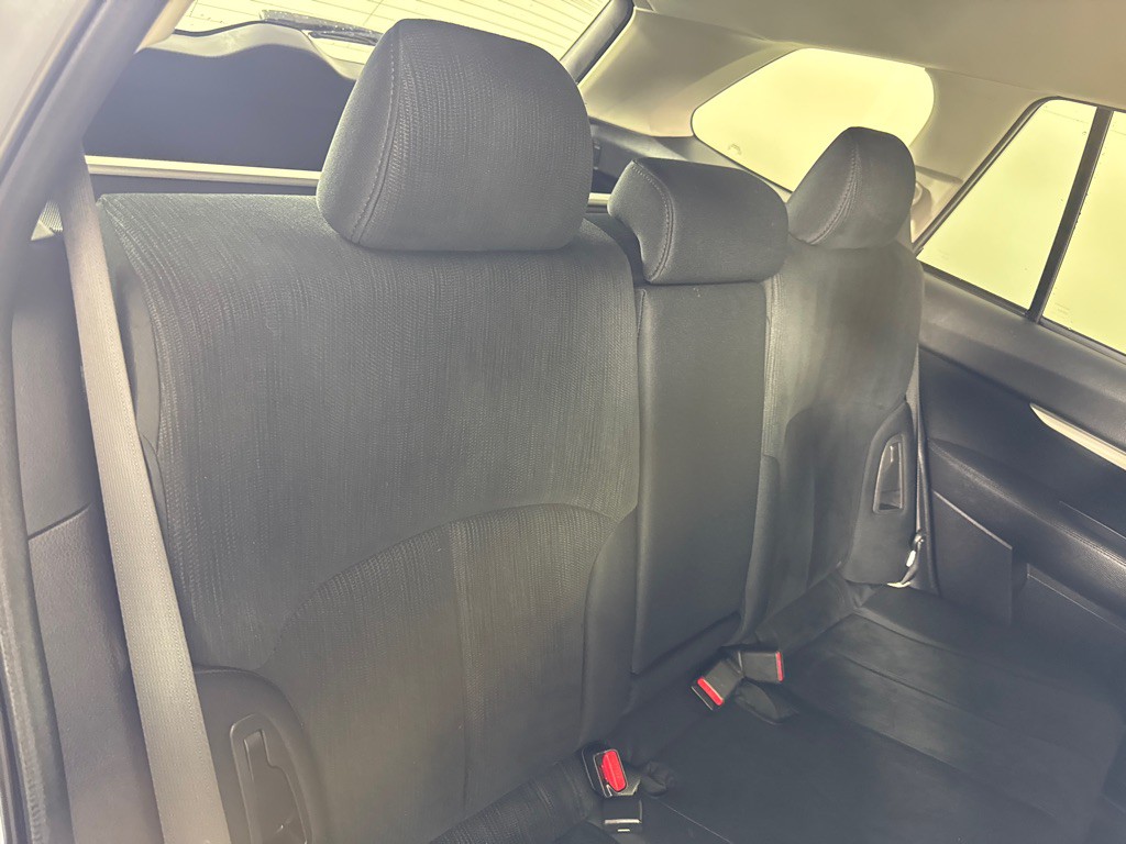 2014 Subaru Outback Image 24