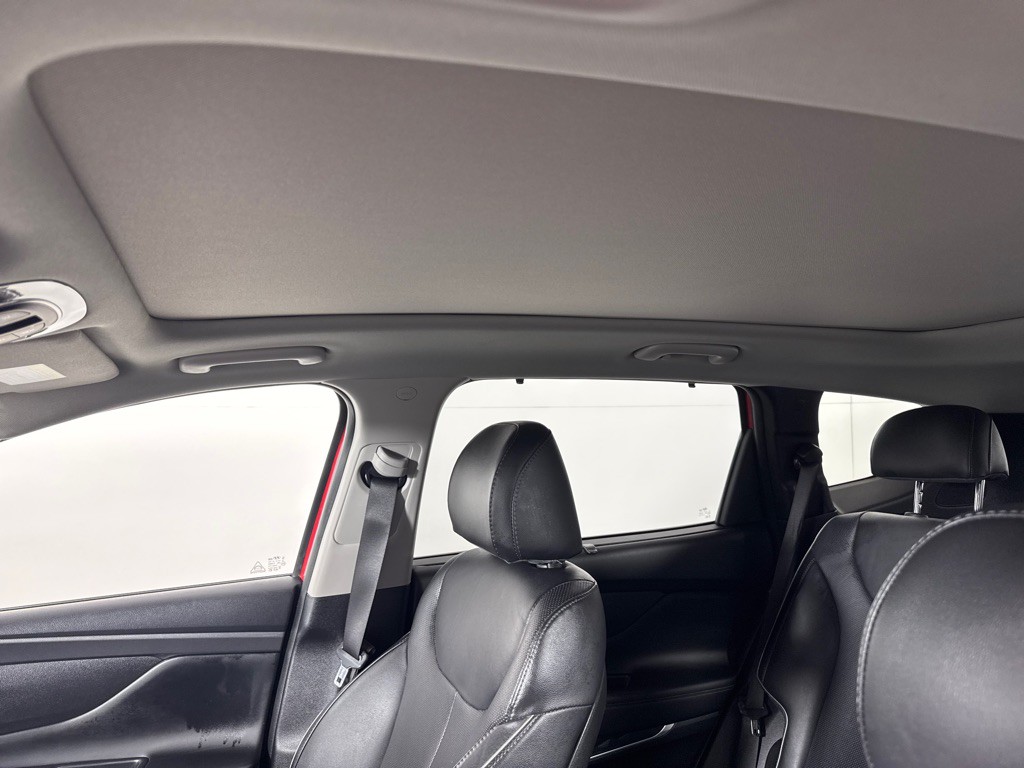 2021 Hyundai Santa Fe Image 16