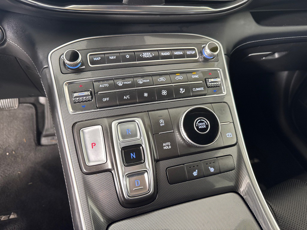 2021 Hyundai Santa Fe Image 21