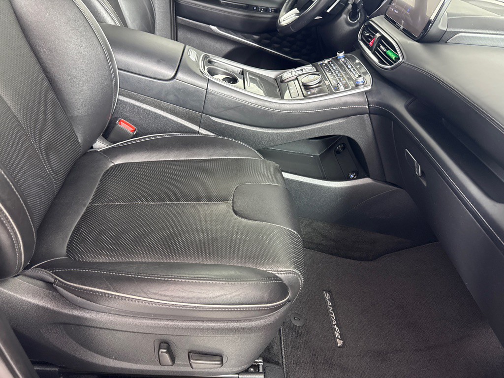 2021 Hyundai Santa Fe Image 27