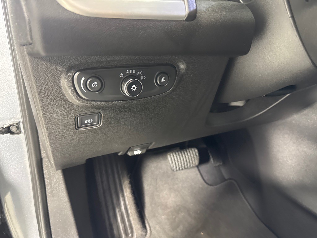 2020 GMC Terrain Image 15