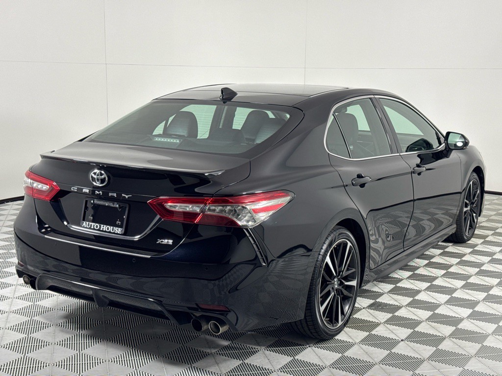 2018 Toyota Camry Image 5