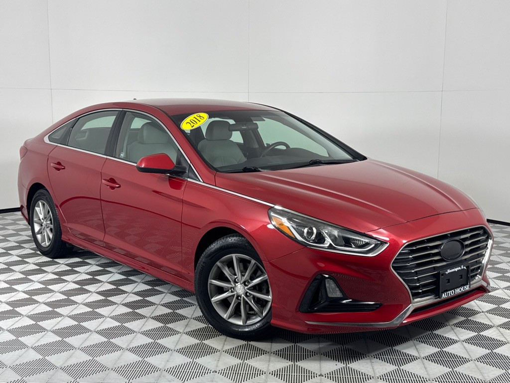 2018 Hyundai Sonata Image 2