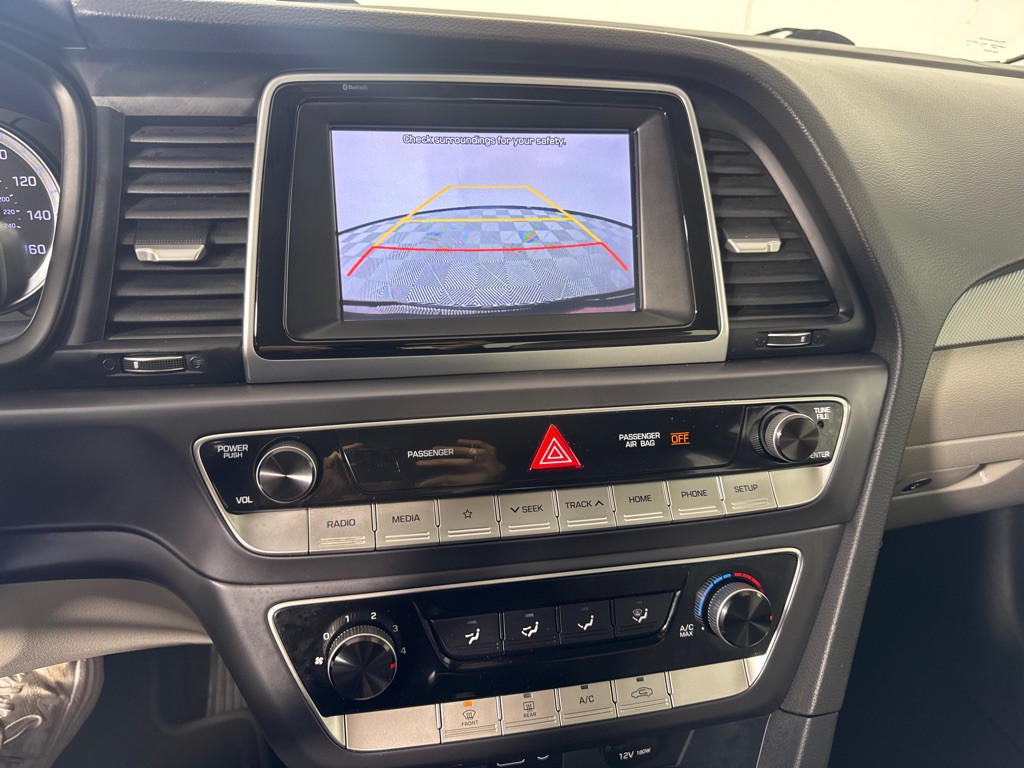 2018 Hyundai Sonata Image 18