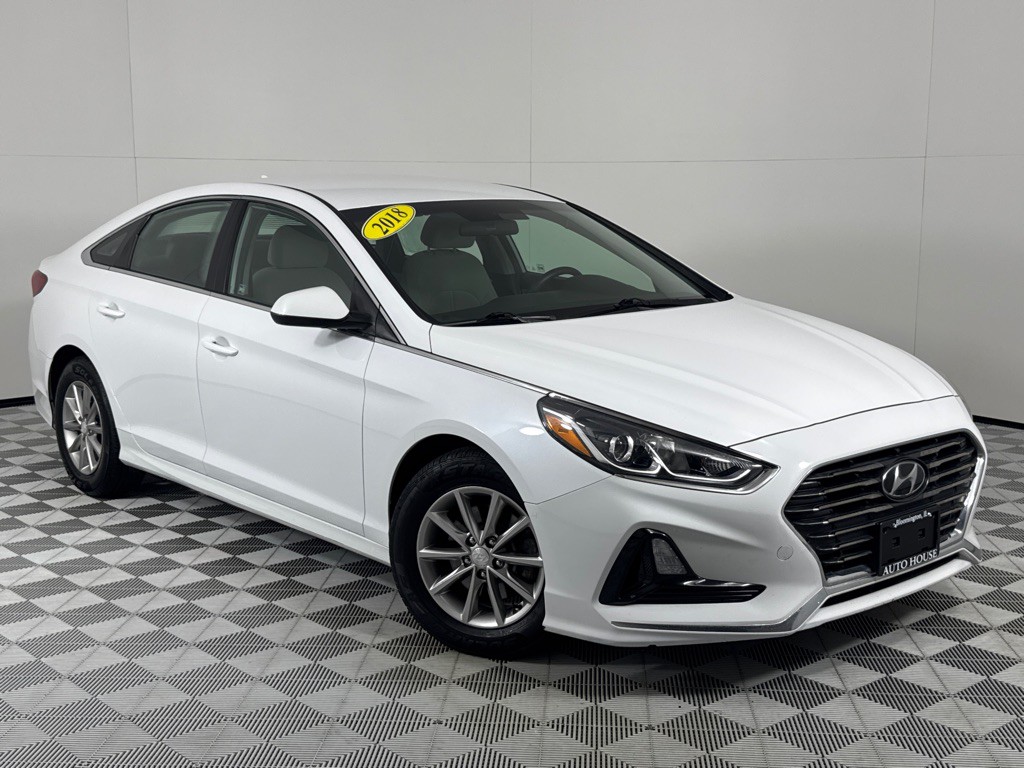 2018 Hyundai Sonata Image 2