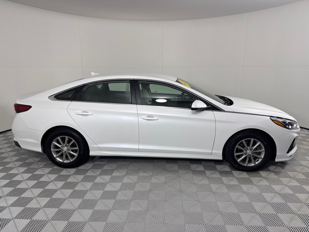 2018 Hyundai Sonata Image 4