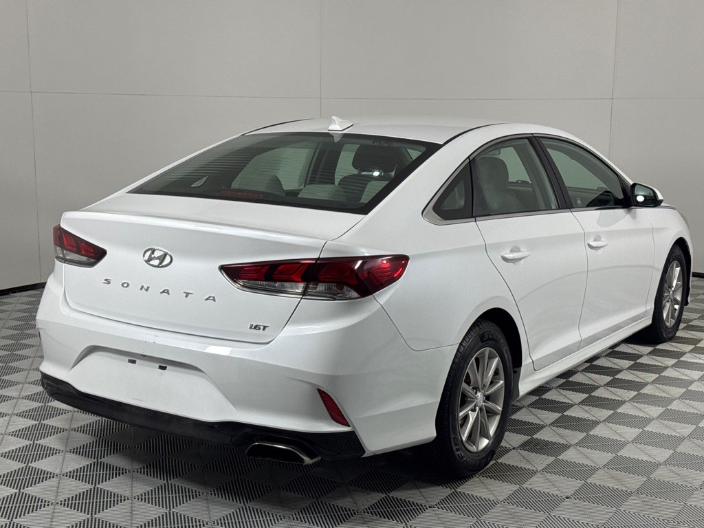 2018 Hyundai Sonata Image 5