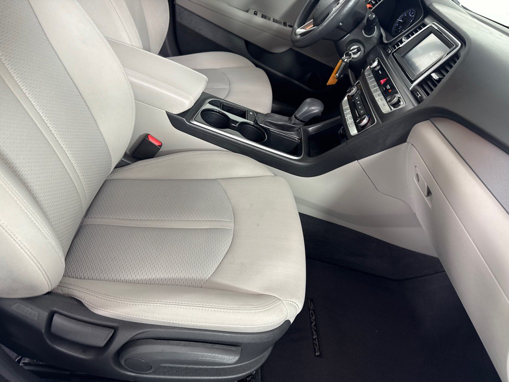 2018 Hyundai Sonata Image 24