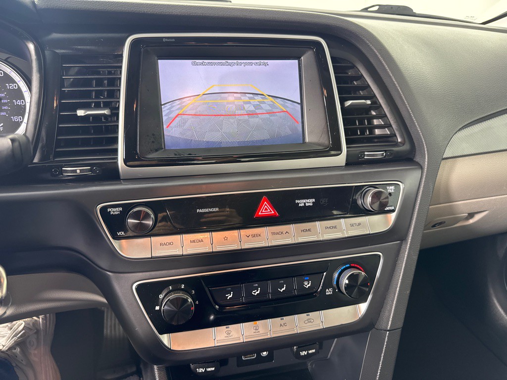2018 Hyundai Sonata Image 17
