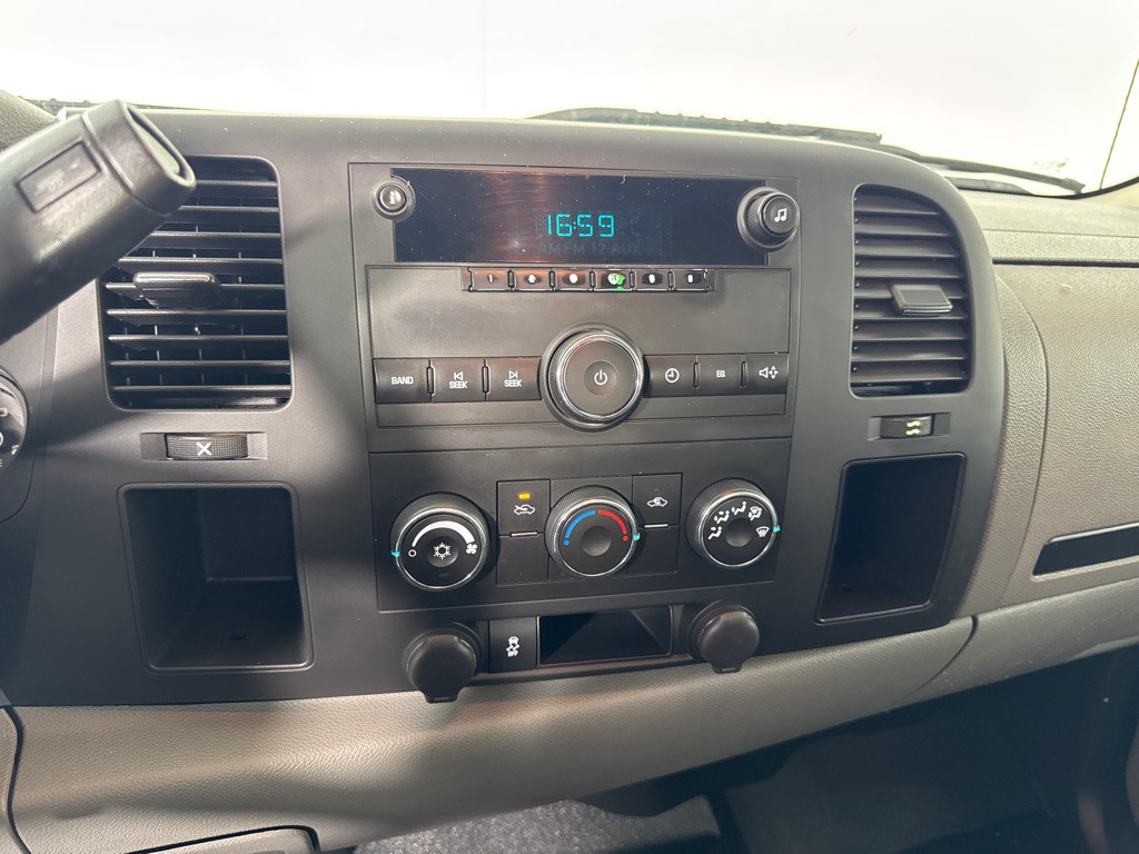 2012 Chevrolet Silverado 1500 Image 17