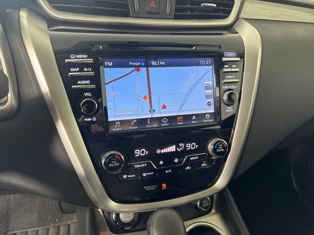 2017 Nissan Murano Image 18