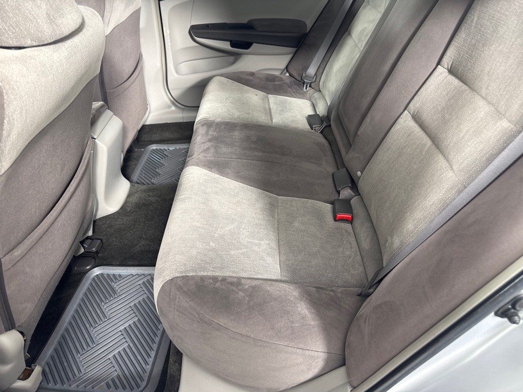 2008 Honda Accord Image 17