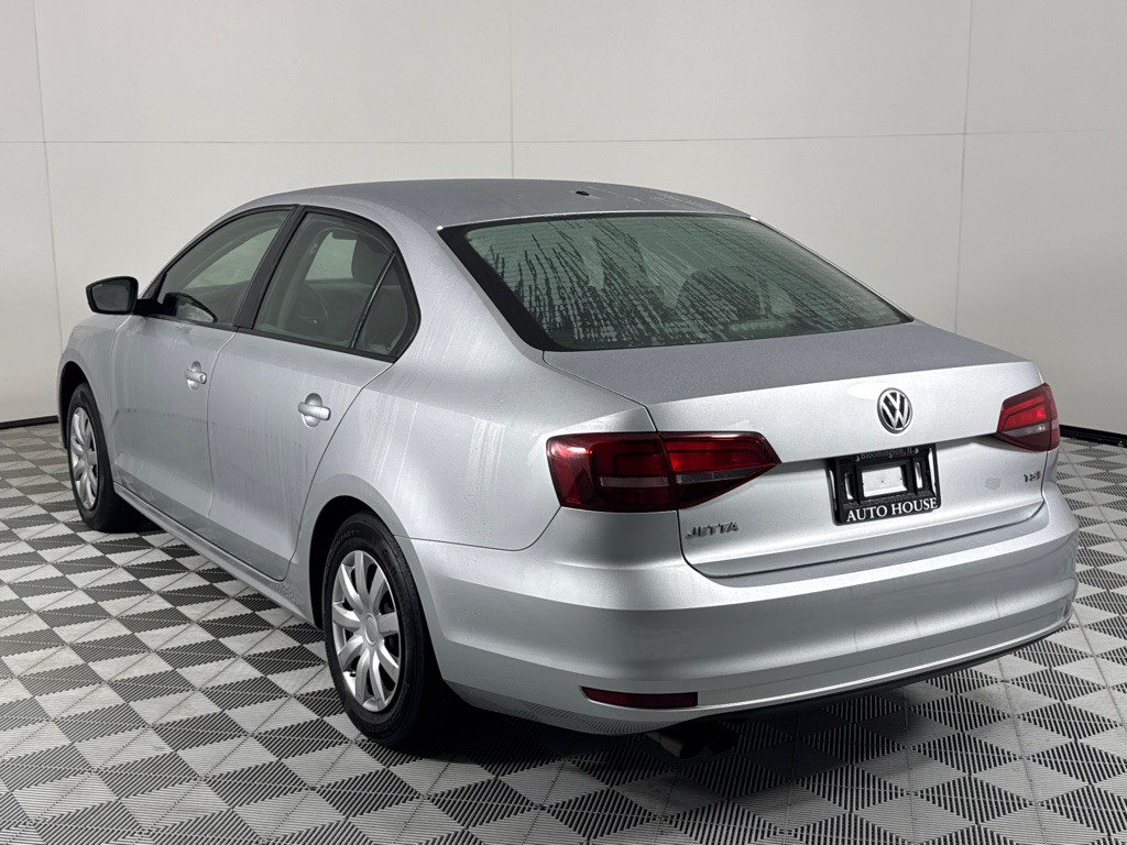 2016 Volkswagen Jetta Image 7