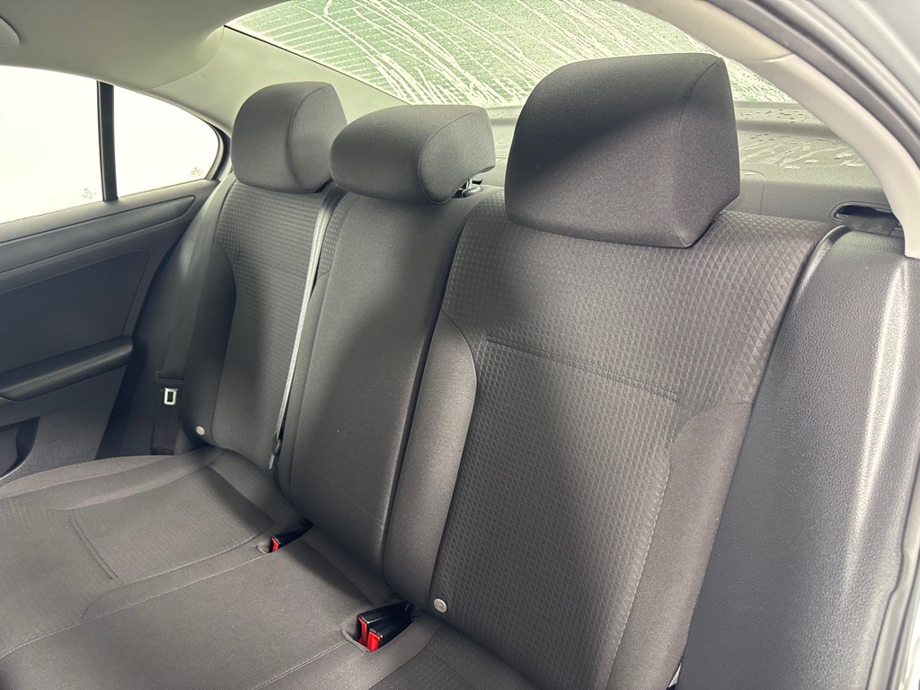 2016 Volkswagen Jetta Image 19
