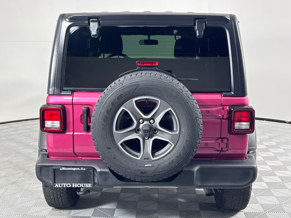 2022 Jeep Wrangler Image 6