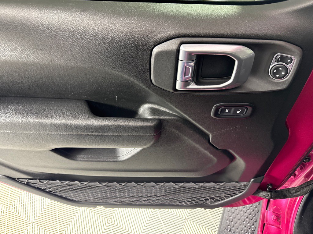 2022 Jeep Wrangler Image 12