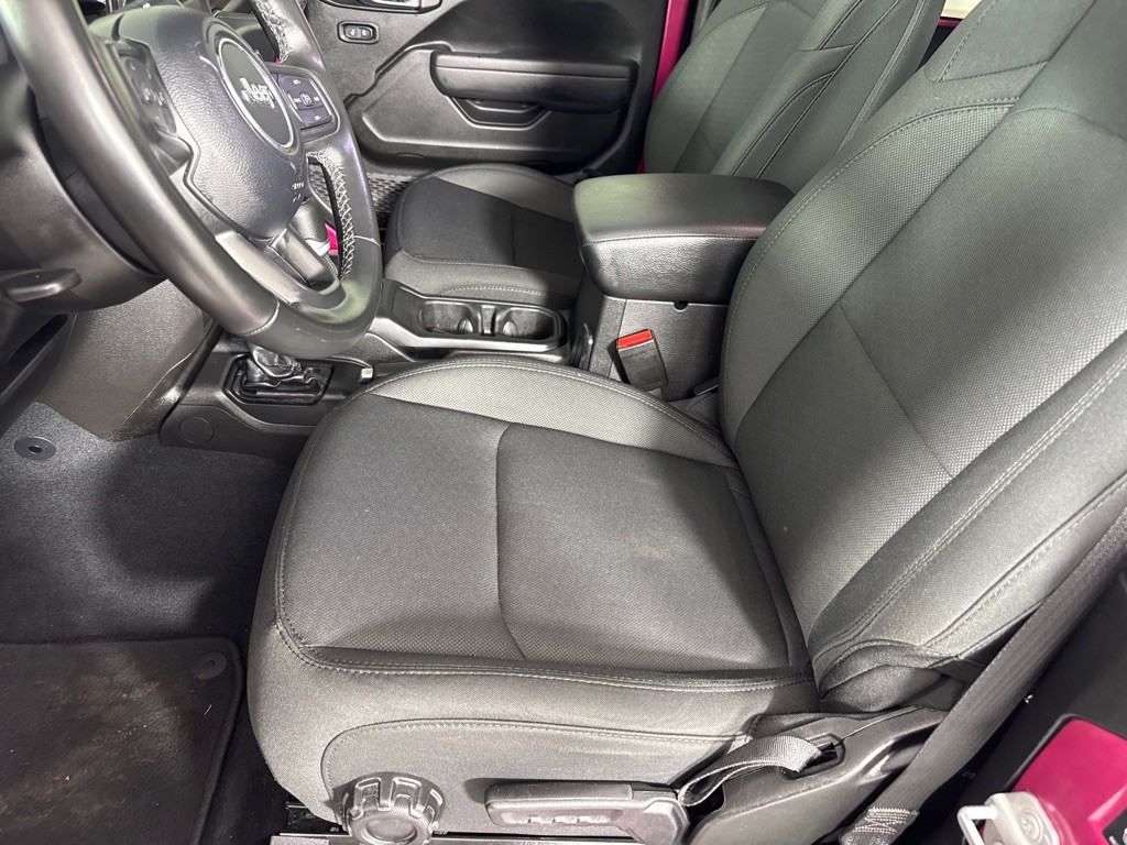 2022 Jeep Wrangler Image 13