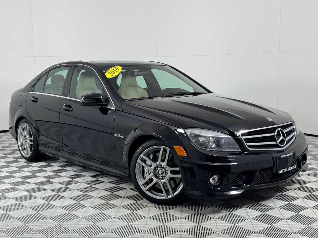 2010 Mercedes-Benz C-Class Image 2