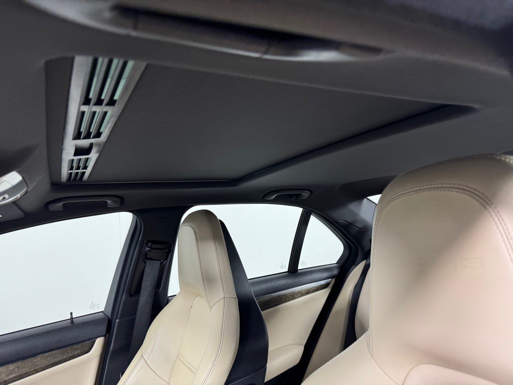 2010 Mercedes-Benz C-Class Image 14