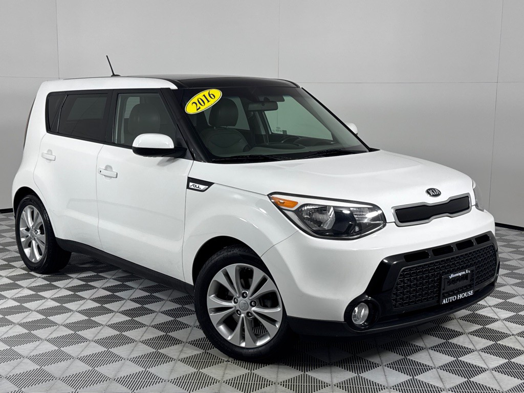 2016 Kia Soul Image 2