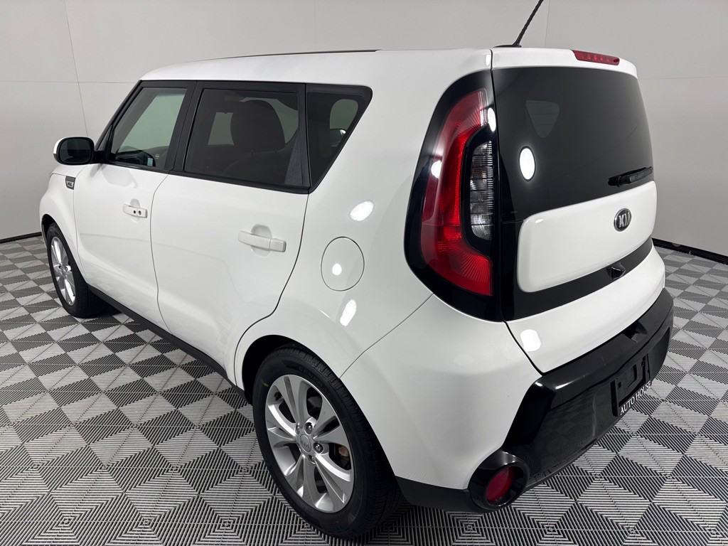 2016 Kia Soul Image 8