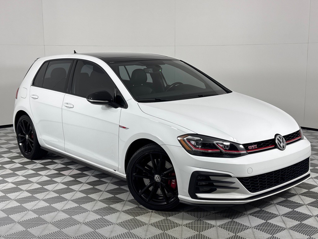 2021 Volkswagen GTI Image 2