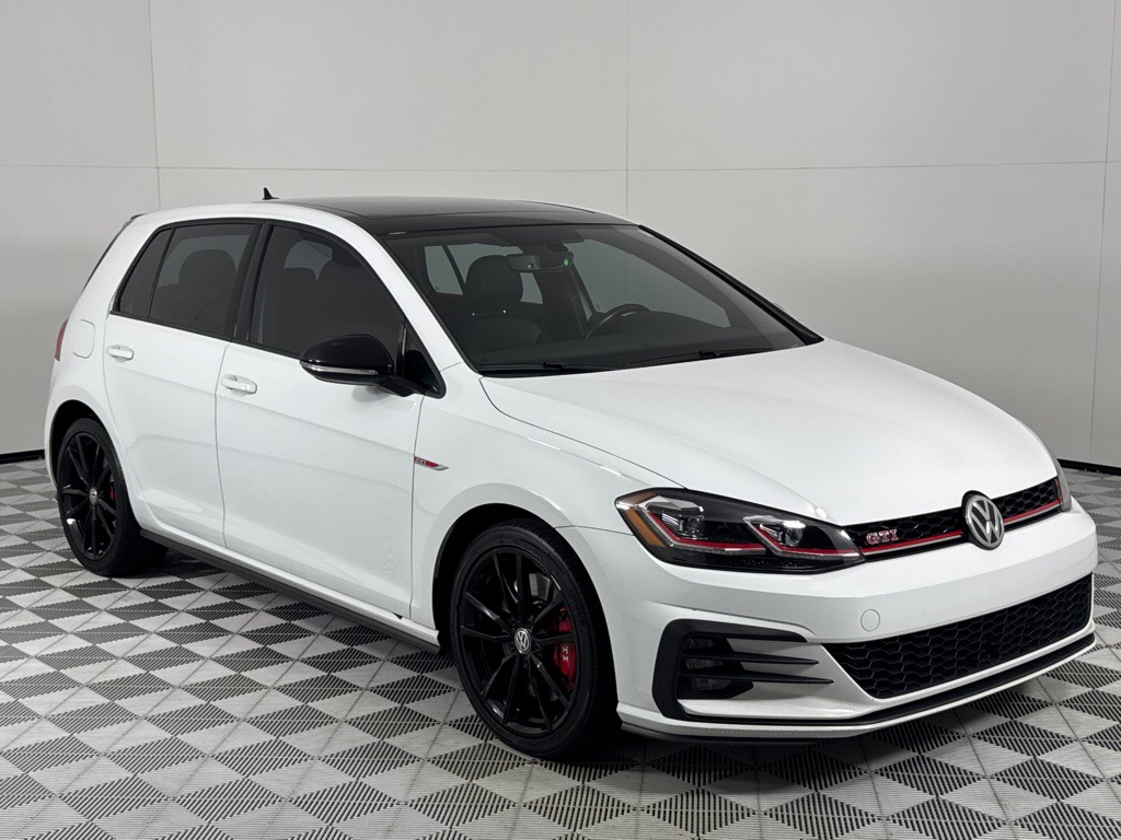 2021 Volkswagen GTI Image 3