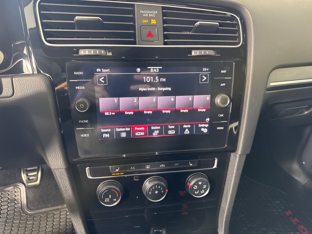 2021 Volkswagen GTI Image 19