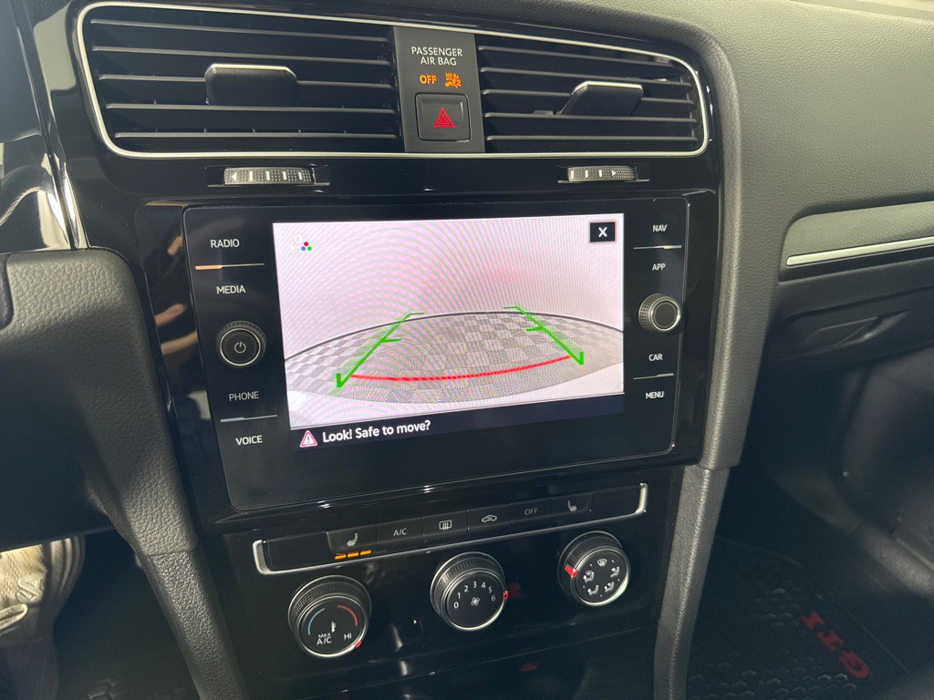 2021 Volkswagen GTI Image 20