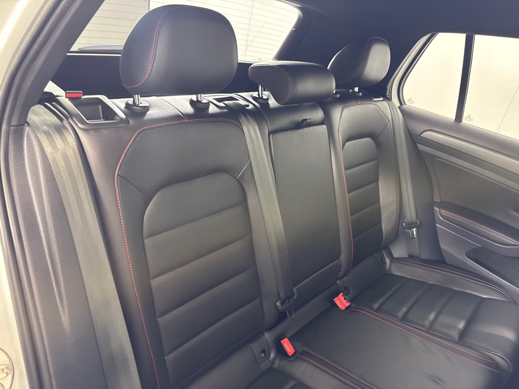 2021 Volkswagen GTI Image 25