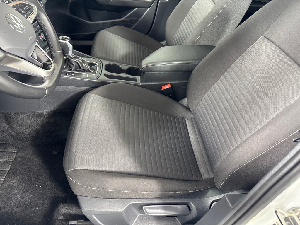 2024 Volkswagen Jetta Image 10