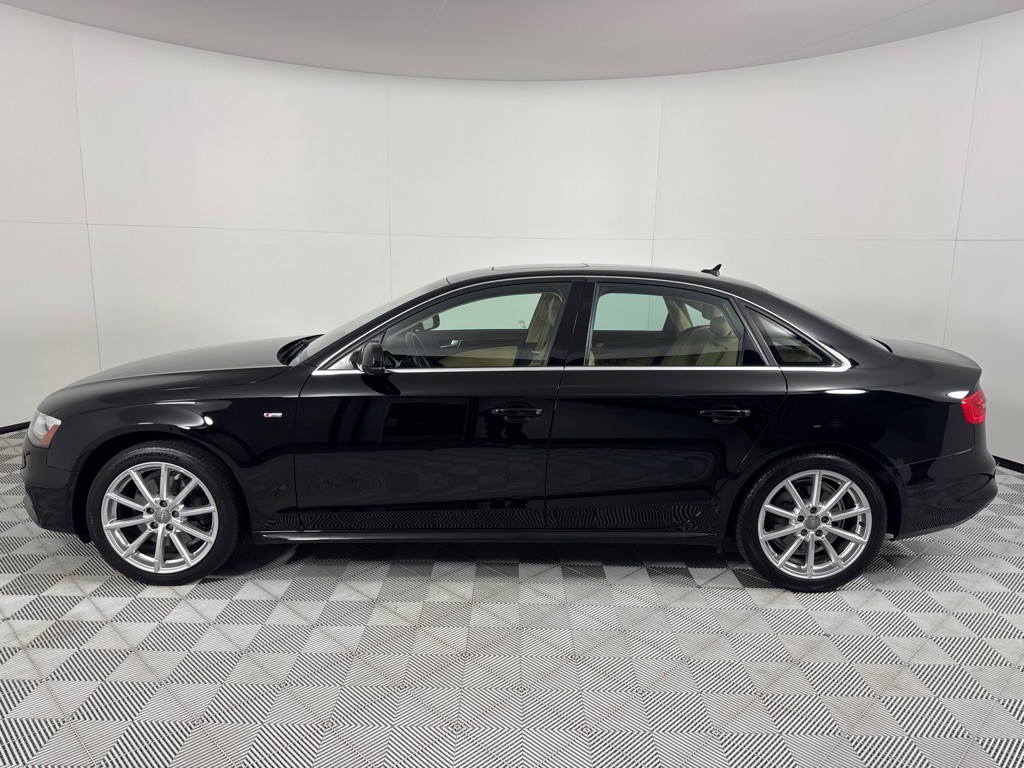 2016 Audi A4 Image 6