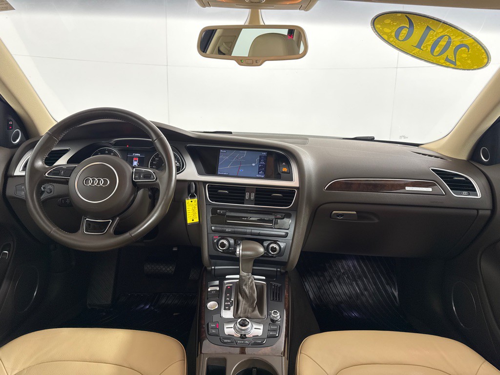 2016 Audi A4 Image 24