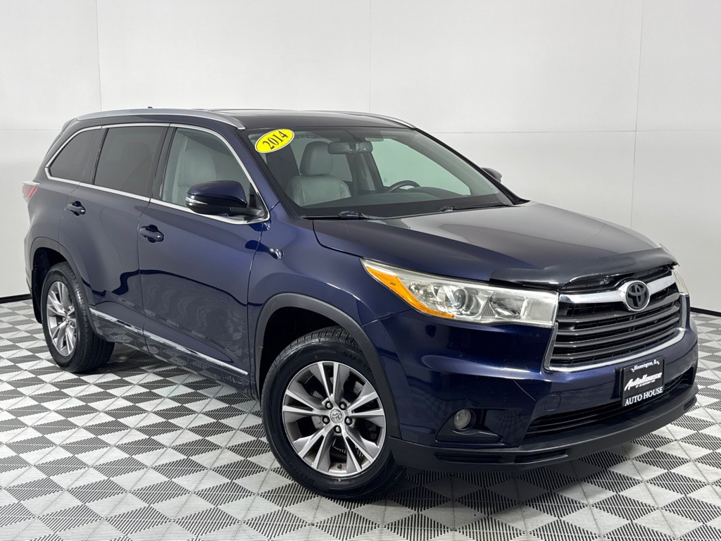 2014 Toyota Highlander Image 2