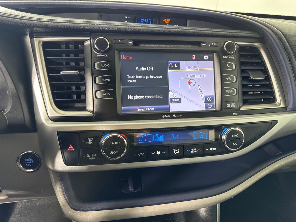 2014 Toyota Highlander Image 16