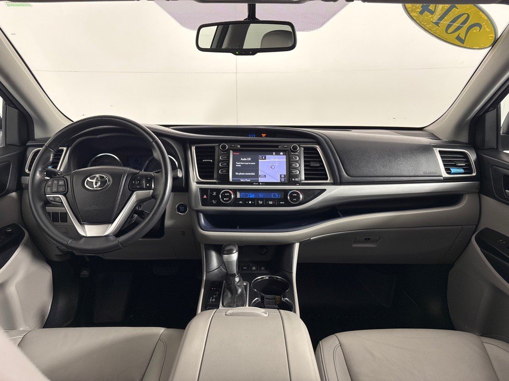 2014 Toyota Highlander Image 26