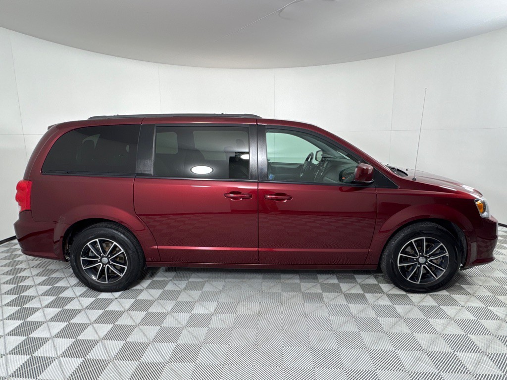 2018 Dodge Grand Caravan Image 4