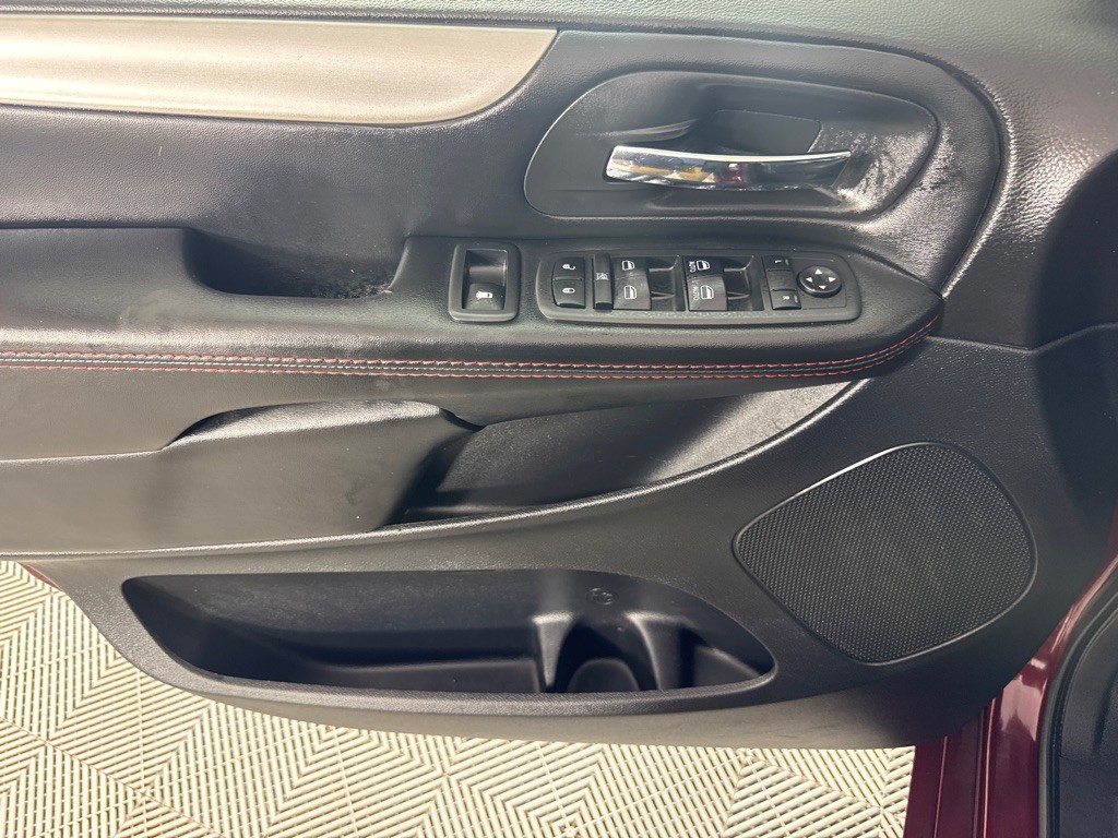 2018 Dodge Grand Caravan Image 11