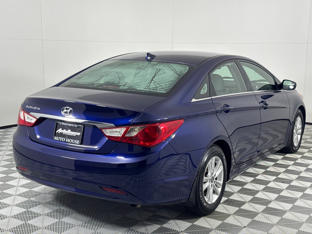 2012 Hyundai Sonata Image 5