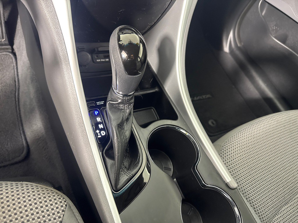 2012 Hyundai Sonata Image 18