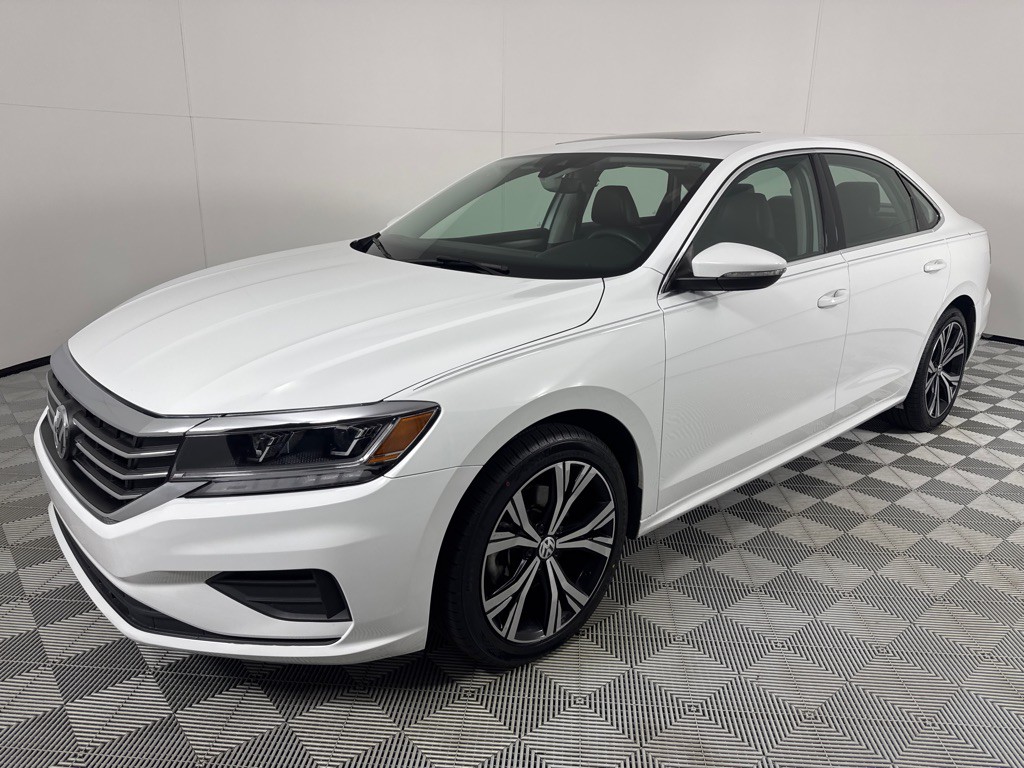 2021 Volkswagen Passat Image 10